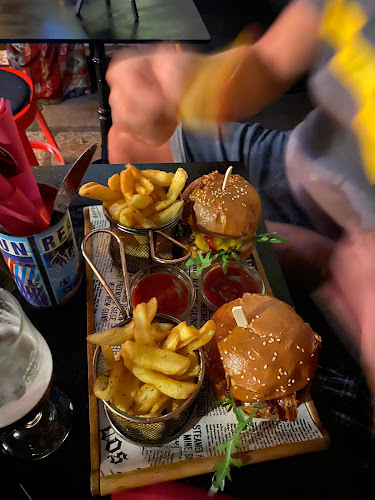 Opinii despre LOLA Bar & Street food în Hvar - Gastronomija i ugostiteljstvo