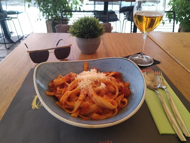 Poljana Šime Budinića 1, 23000, Zadar, Hrvatska