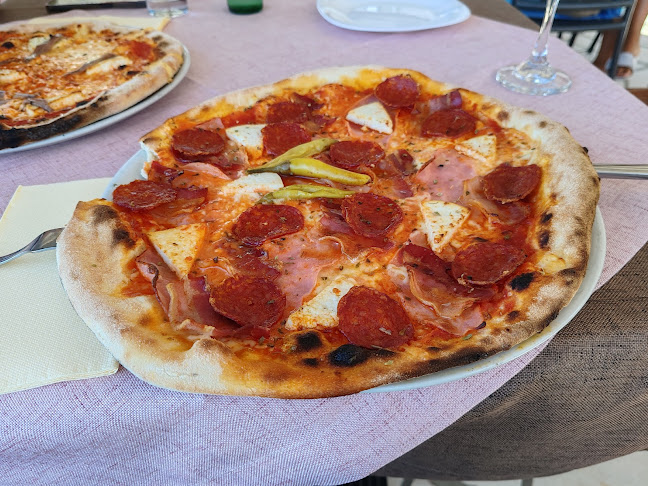 Opinii despre Pizzeria Torkul în Lumbarda - Gastronomija i ugostiteljstvo