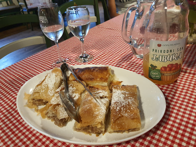 Seoski turizam Kezele - Gastronomija i ugostiteljstvo