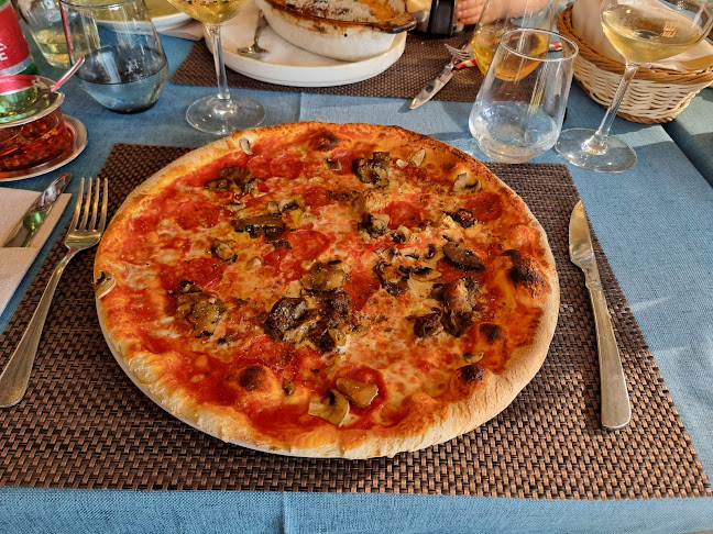 Opinii despre Il Faro în Rovinj - Gastronomija i ugostiteljstvo