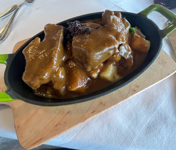 Opinii despre Restoran, vinarija i pansion Vuglec Breg în Škarićevo - Gastronomija i ugostiteljstvo