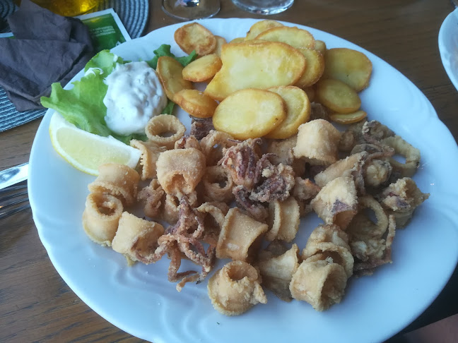 Trg Pijaca 10, 22212, Tribunj