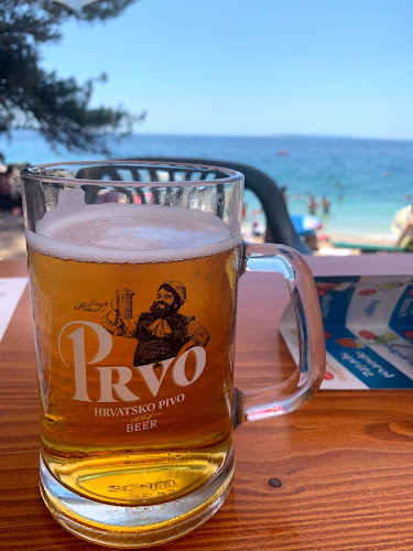 Opinii despre Žal Beach Bar & Kitchen în Kampor - Gastronomija i ugostiteljstvo