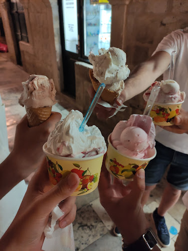 Comentarii opinii despre Sladoledarna Dubrovnik