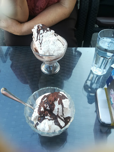 BILALI - UGOSTITELJSTVO