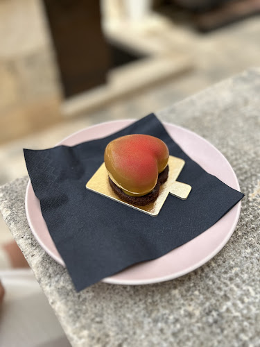 Opinii despre Sweets Pastry & Coffee shop în Hvar - Gastronomija i ugostiteljstvo