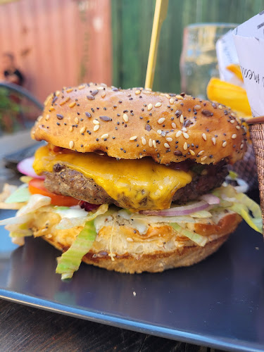 Opinii despre Zeppelin în Bjelovar - Gastronomija i ugostiteljstvo