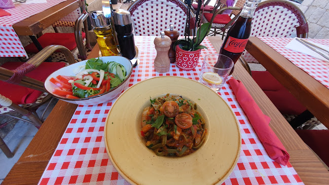 Opinii despre Mama's Pot Tavern în Dubrovnik - Gastronomija i ugostiteljstvo