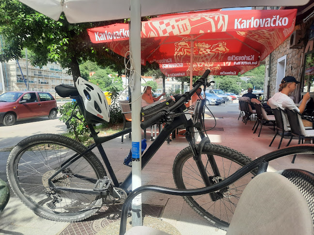 Caffe Bar Delfin - Gastronomija i ugostiteljstvo