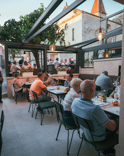 Restaurant Point - Makarska