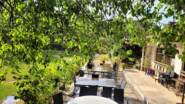 Ranc Mustang - Gastronomija i ugostiteljstvo