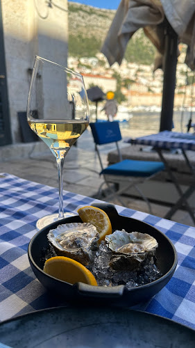 Lokanda Peskarija - Gastronomija i ugostiteljstvo