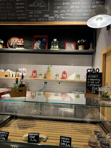 Comentarii opinii despre Veloce by Roko