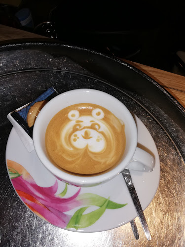 Comentarii opinii despre Caffe bar "Dvojka"