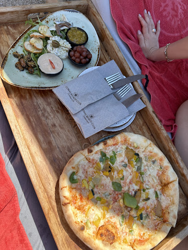 Coral Beach Club - Gastronomija i ugostiteljstvo