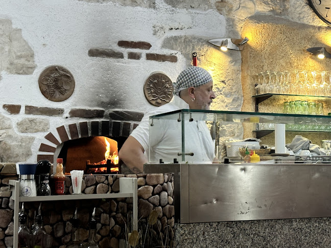 Opinii despre BELLA ISTRIA PIZZERIA RISTORANTE SVETI LOVREČ în Sveti Lovreč Pazenatički - Gastronomija i ugostiteljstvo