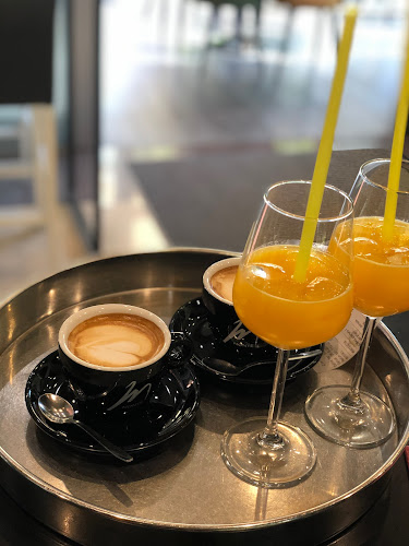 Caffe bar “One Way” - Gastronomija i ugostiteljstvo