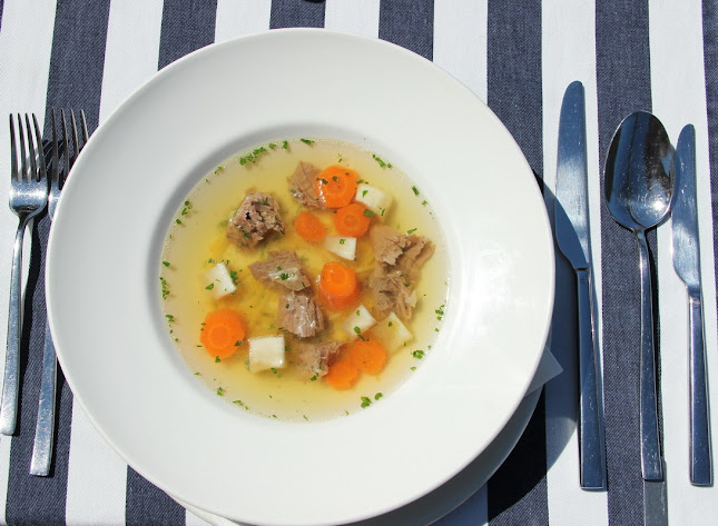 Veli Žal Restaurant - Gastronomija i ugostiteljstvo