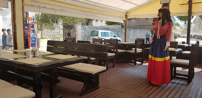 Šetalište Kneza Domagoja 8, 20250, Orebić