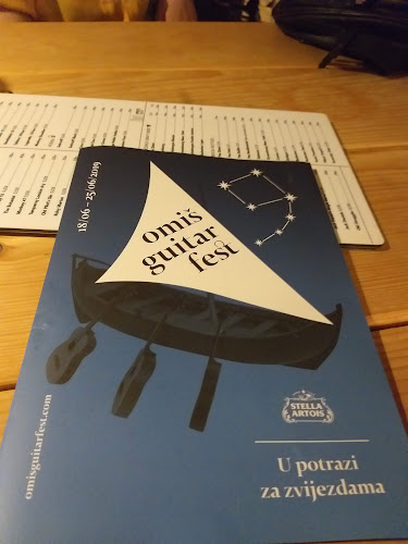 Opinii despre Eol Rooftop bar în Omiš - Gastronomija i ugostiteljstvo