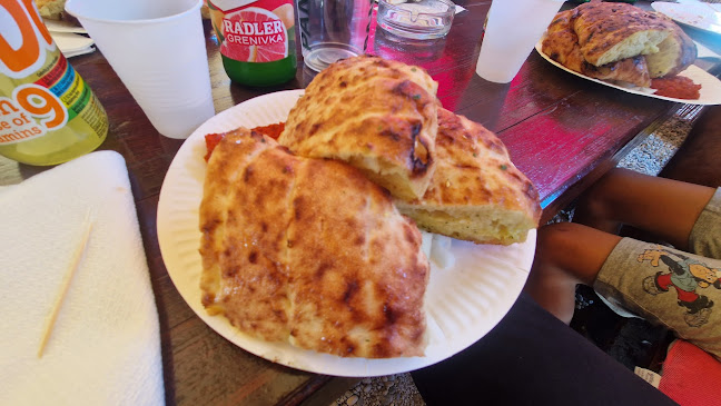 Opinii despre Mali Caffe Bar Bosiljevac în Mrežnički Varoš - Gastronomija i ugostiteljstvo