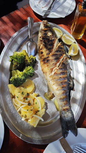 Opinii despre Tri Grede în Hvar - Gastronomija i ugostiteljstvo