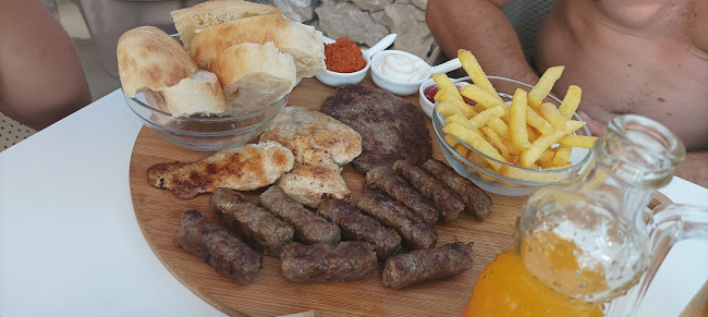 Comentarii opinii despre Bistro Petit