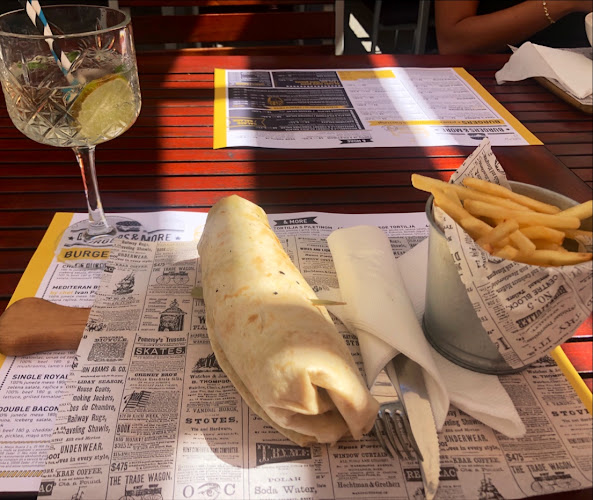 Comentarii opinii despre Burgers & more