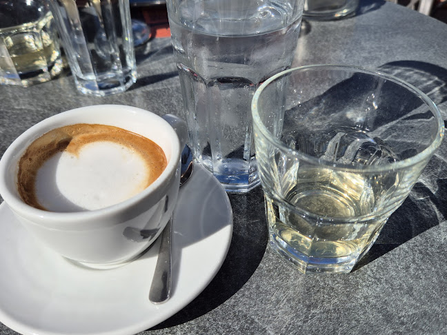 Opinii despre Caffe Bar ELIZABETH în Omiš - Gastronomija i ugostiteljstvo