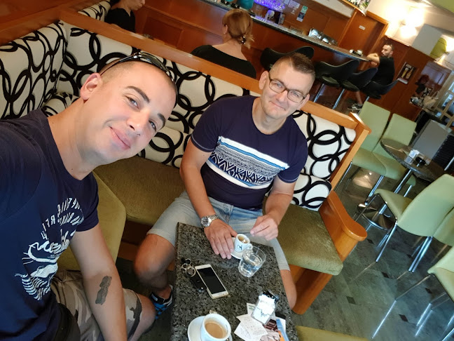 Comentarii opinii despre Caffe Bar "Planet"