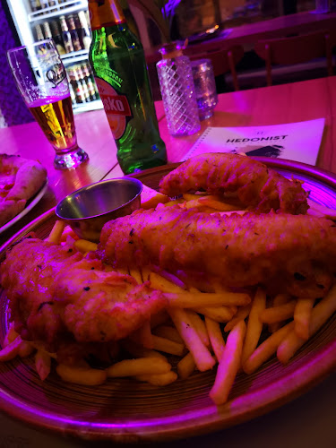 Comentarii opinii despre Hedonist