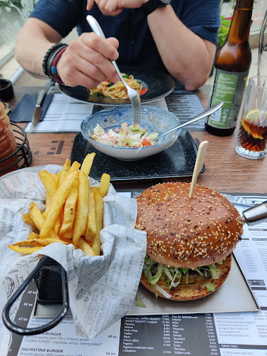 Opinii despre Pizza Re” în Zagreb - Gastronomija i ugostiteljstvo