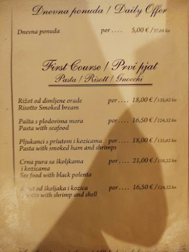 Obala dr. Franje Tuđmana 10A, 22000, Šibenik