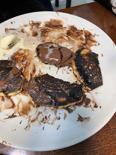 Rhea Silvia Wine & Tapas Bar - Gastronomija i ugostiteljstvo