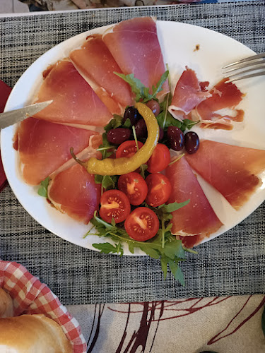 Comentarii opinii despre Gostionica Luna