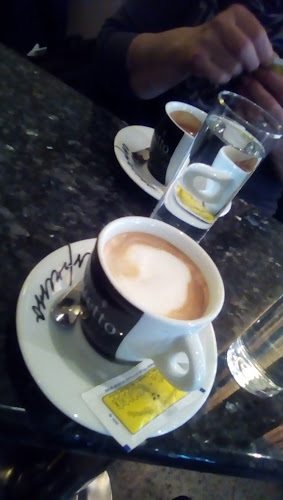 Comentarii opinii despre Caffe Bar Jet Set