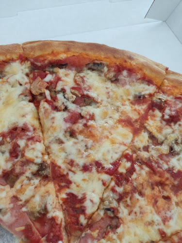 Opinii despre Pizzeria Rebus în Donji Kućan - Gastronomija i ugostiteljstvo