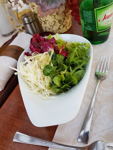 Zlatne Gorice - Gastronomija i ugostiteljstvo