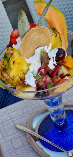 Opinii despre Slastičarnica Obala în Cres - Gastronomija i ugostiteljstvo