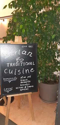 Sisplac ul. 3, 52100, Pula