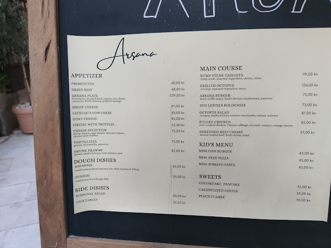 Četvrt kralja Slavca 32B, 21310, Omiš