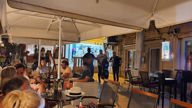 Prolaz Tri Sulara 6, 20260, Korčula