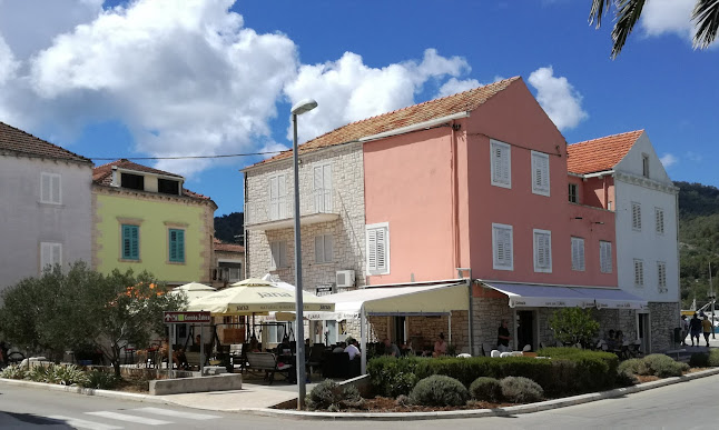 Comentarii opinii despre Fjaka Cafe/Bar