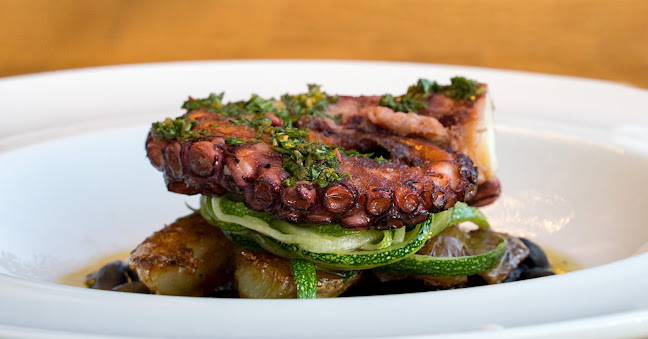 Opinii despre Konoba Maha în Žrnovo - Gastronomija i ugostiteljstvo