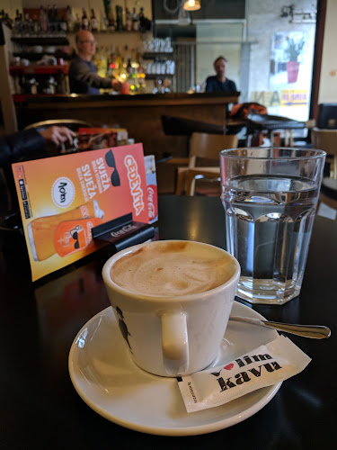 Maksimirska Cesta 96, 10000, Zagreb