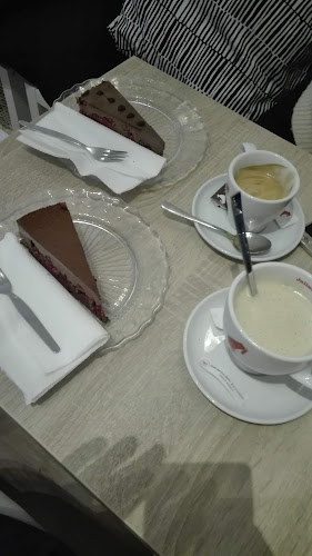 Opinii despre Slastičarnica Sweet Family Samobor în Samobor - Gastronomija i ugostiteljstvo