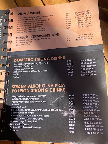 Opinii despre Pocco Locco în Biograd na Moru - Gastronomija i ugostiteljstvo