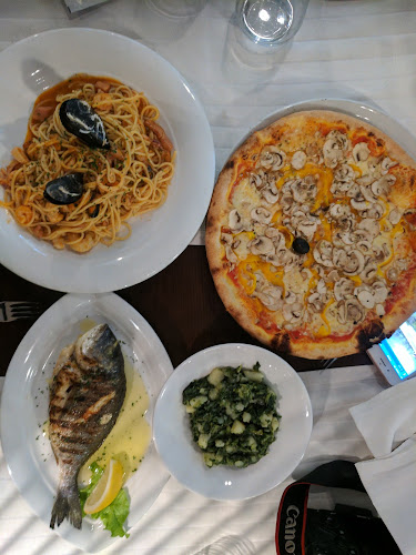 Opinii despre Restaurant 2Ribara în Zadar - Gastronomija i ugostiteljstvo