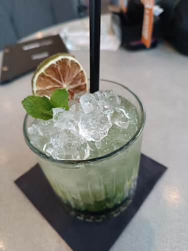 Opinii despre Caffe bar Striga în Rijeka - Gastronomija i ugostiteljstvo